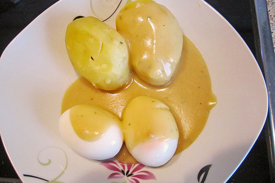 Eier mit Senfsoße Eier mit Senfsoße