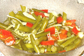 Salat Von Grunen Bohnen Mit Paprika Und Zwiebeln Von Vanzi7mon Chefkoch