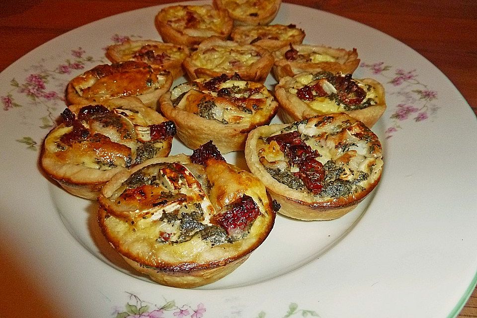 Fingerfood-Quiches in 2 Variationen