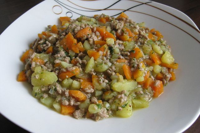 Würziger Möhreneintopf mit Hackfleisch von Hobbykochen| Chefkoch