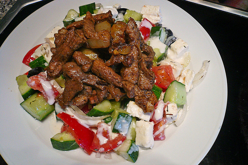 Bauernsalat mit Gyros