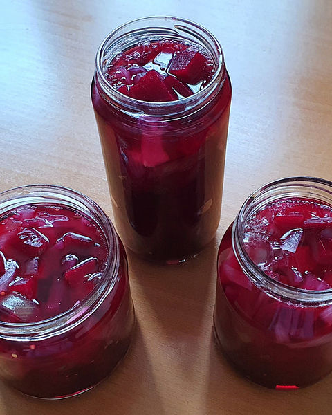 Würzig eingelegte Rote Bete