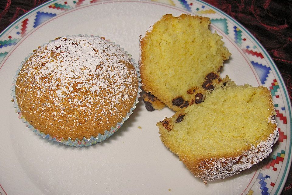 Eierlikörmuffins mit Schokotröpfchen