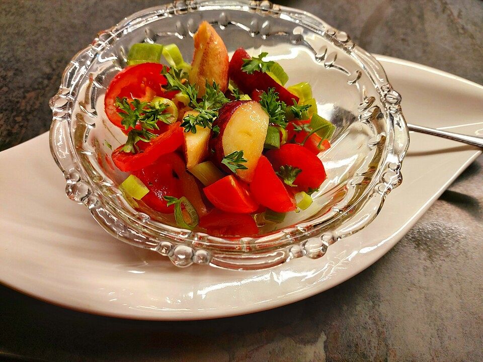 Tomaten-Pfirsich Salat von Sivi| Chefkoch