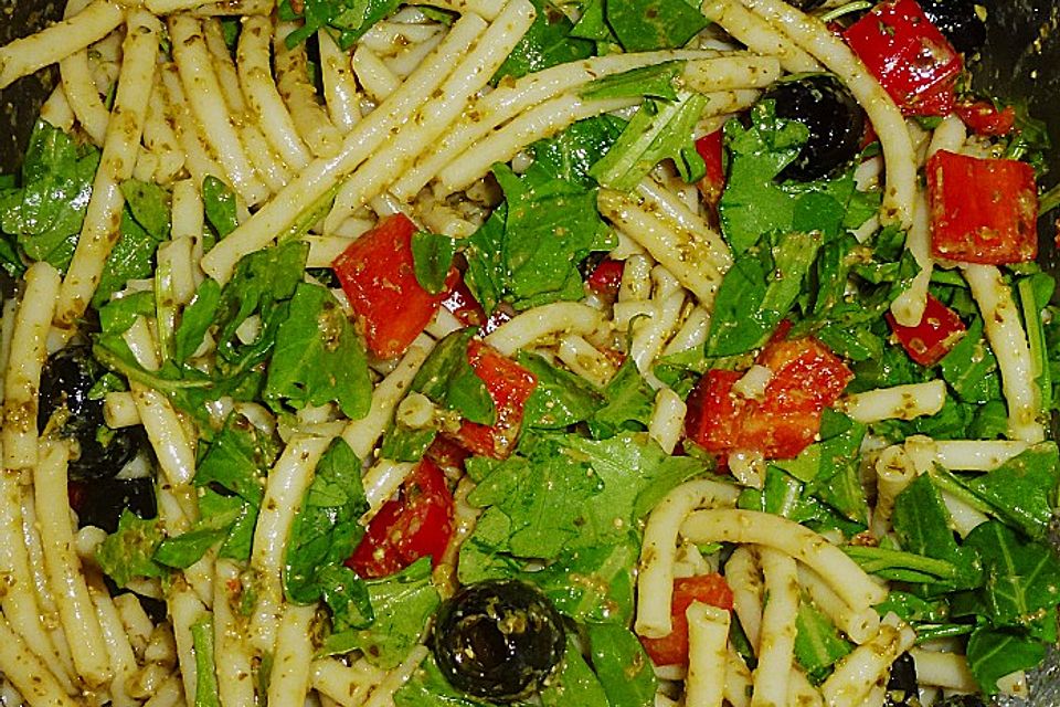 Mamma Ginas Nudelsalat Mamma Ginas Nudelsalat