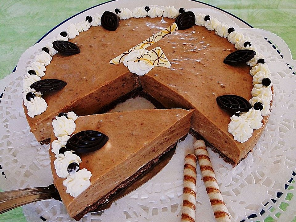 Eiskaffee-Sahne-Torte von Backmouse| Chefkoch