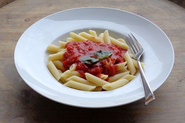 Spaghetti mit Tomatensauce alla napoletana von IsilyaFingolin| Chefkoch