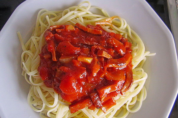 Spaghetti mit Tomatensauce alla napoletana von IsilyaFingolin | Chefkoch