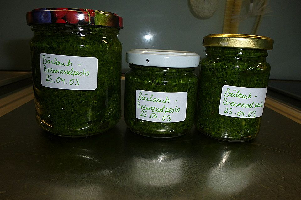 Brennnessel-Bärlauch Pesto