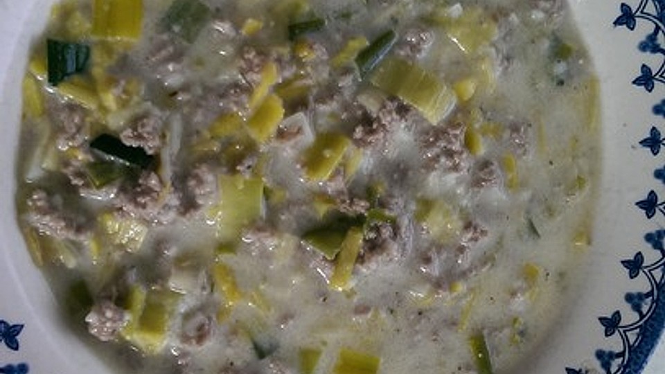 Fettarme Hackfleisch-Lauchsuppe mit Frischkäse von agripina| Chefkoch