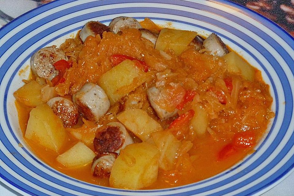 Ungarische Sauerkrautsuppe