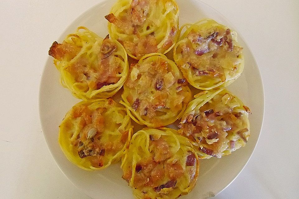 Spaghetti Muffins a la Carbonara