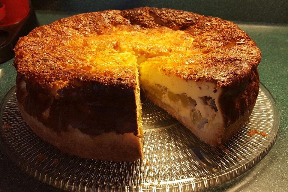 Rhabarbertorte mit Quark-Sahne Guss