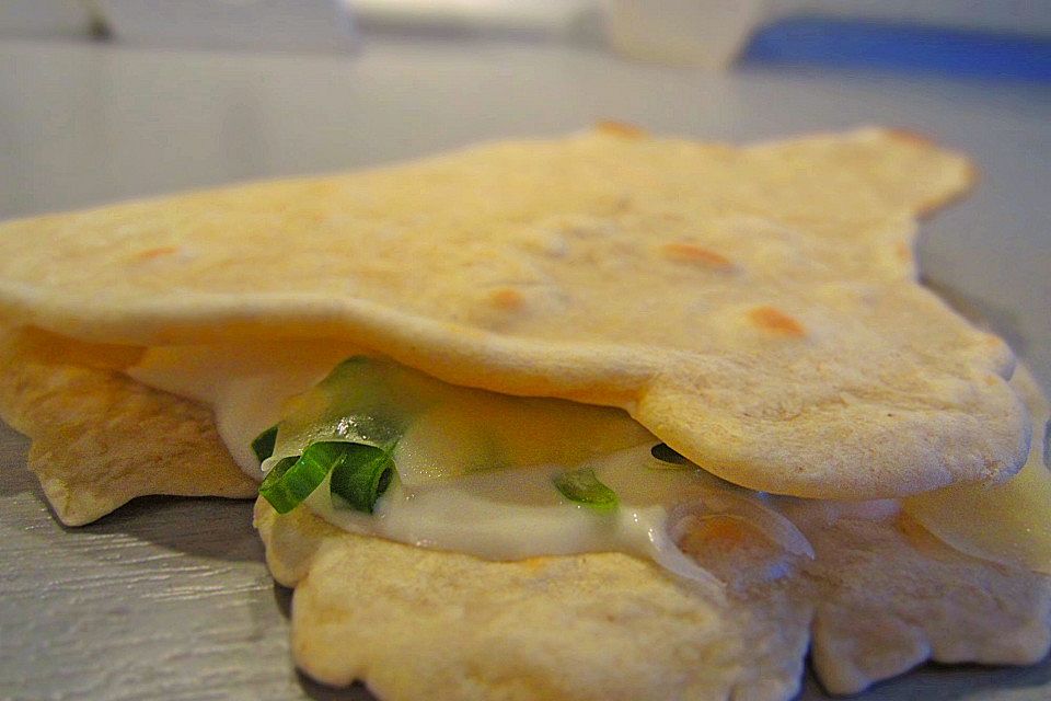 Quesadillas mit selbst gemachten Tortillas