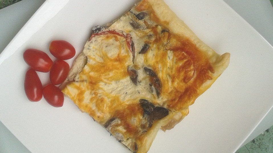 Champignon-Blätterteig-Quiche von Momo-Maus Champignon-Blätterteig-Quiche von Momo-Maus