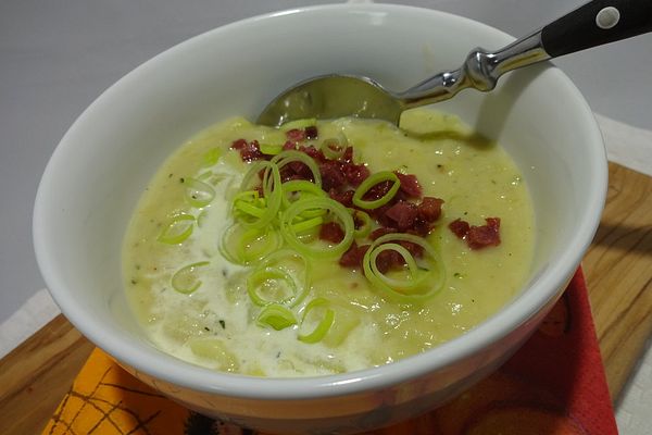 Kartoffel-Lauch-Suppe von Valentine_D | Chefkoch