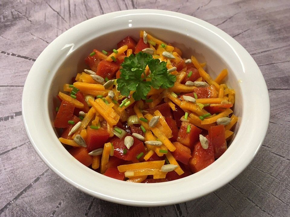 Paprika-Karotten-Salat von Juulee| Chefkoch