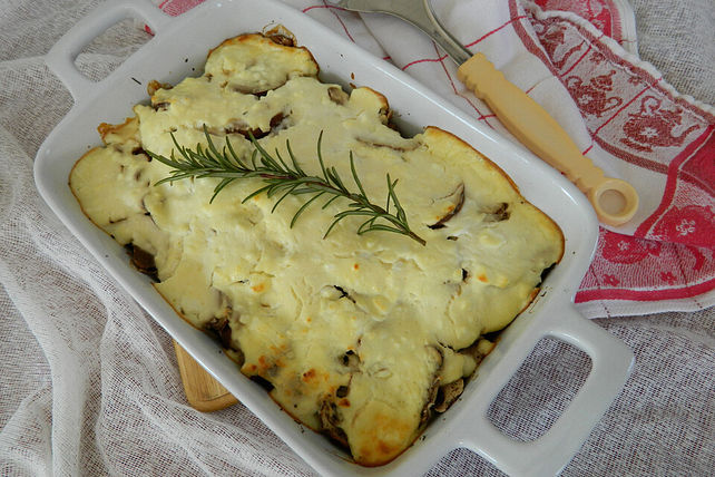 Champignon-Kartoffel-Schafskäse-Auflauf von EddaBirner| Chefkoch Champignon-Kartoffel-Schafskäse-Auflauf von EddaBirner| Chefkoch