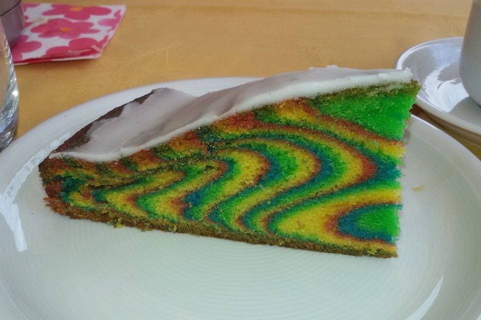 Regenbogenkuchen