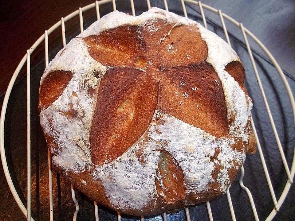 Knuspriges Landbrot von Flummiball| Chefkoch