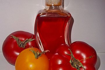 Aromatisches Olivenöl aus frischen Tomaten