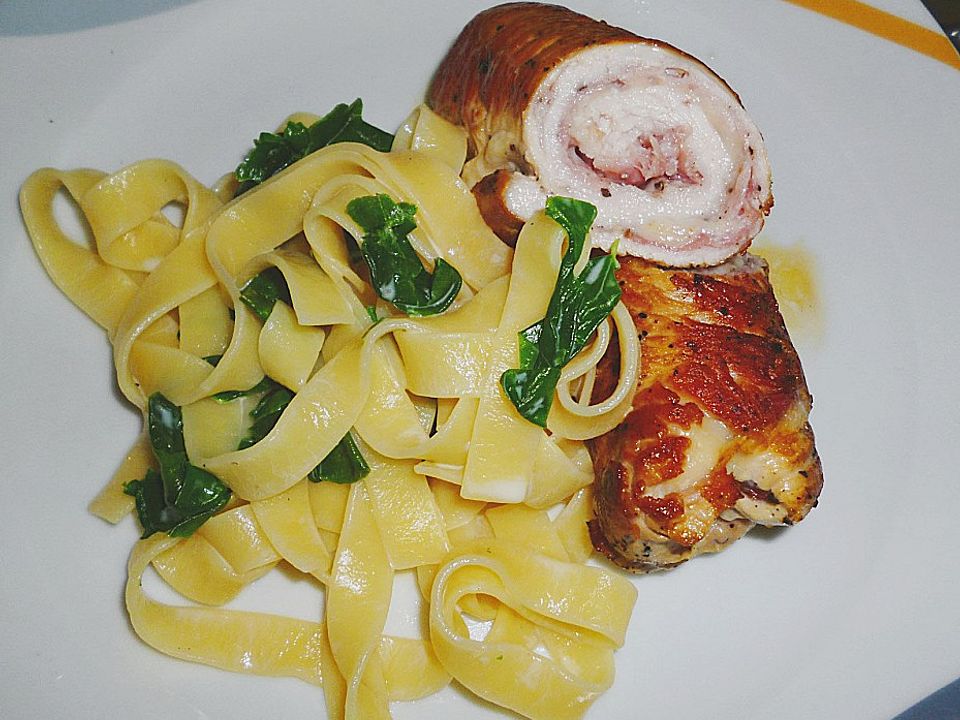 Putenröllchen gefüllt mit Schinken und Parmesan von Quimica| Chefkoch