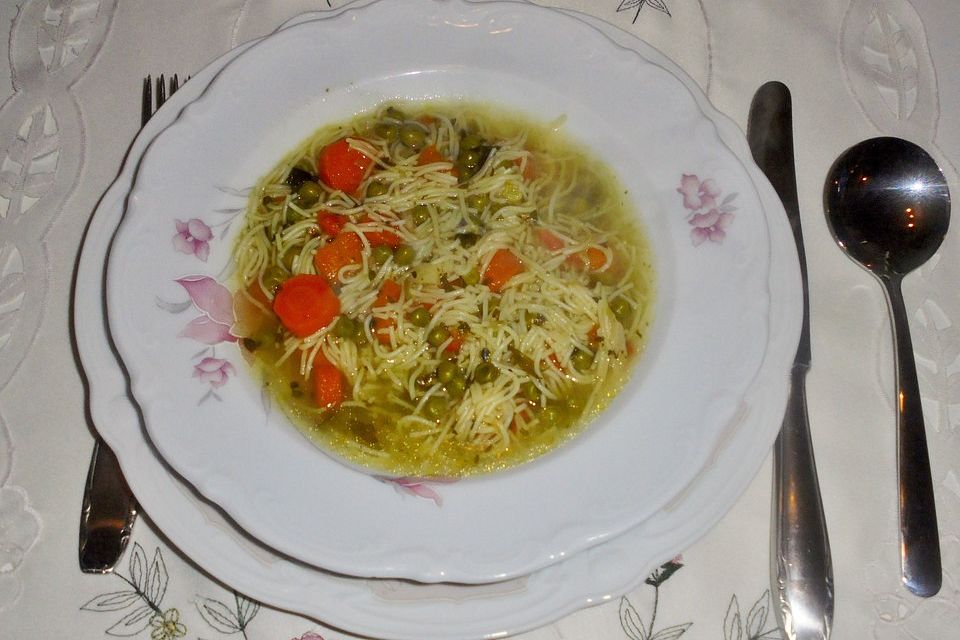 Badische Nudelsuppe Badische Nudelsuppe