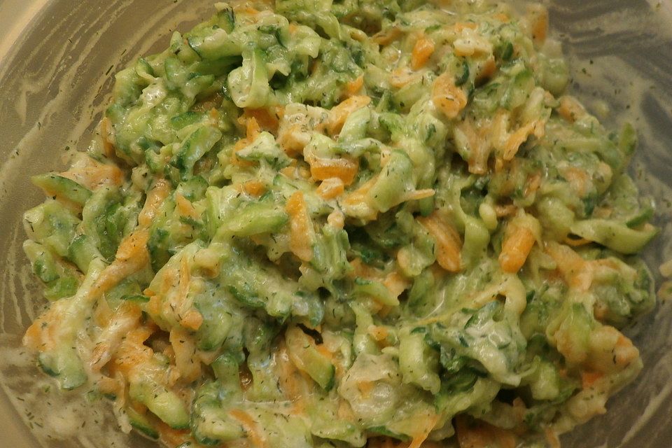 Gurken-Karotten-Salat Gurken-Karotten-Salat