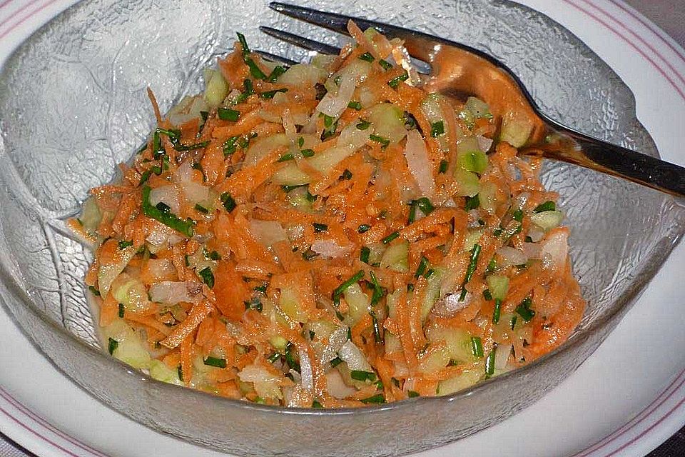 Gurken-Karotten-Salat Gurken-Karotten-Salat
