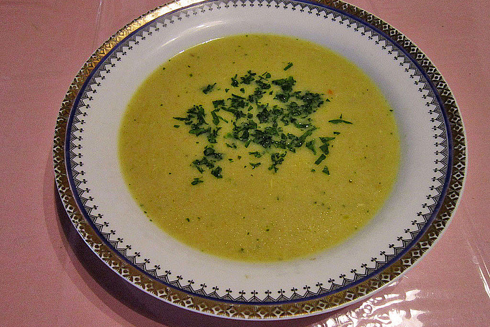 Feine Grünkernsuppe