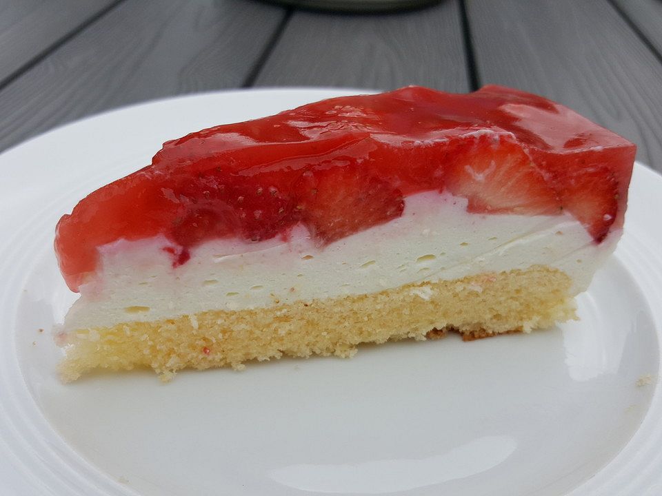 Erdbeerkuchen Mit Quark Und Sahne Von Diehummel1966 Chefkoch