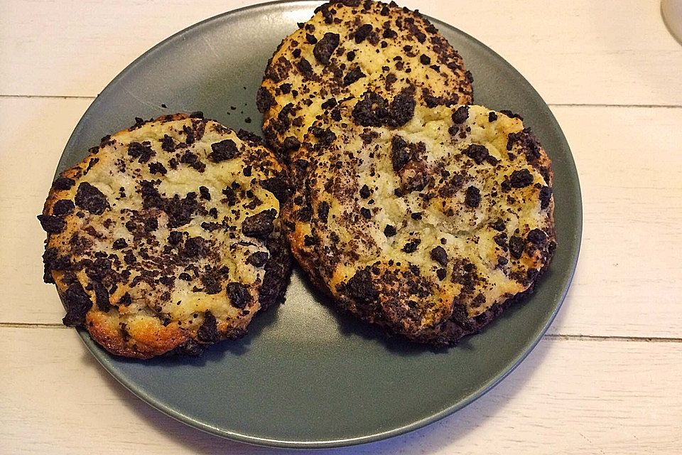 Oreo Cheesecake Cookies