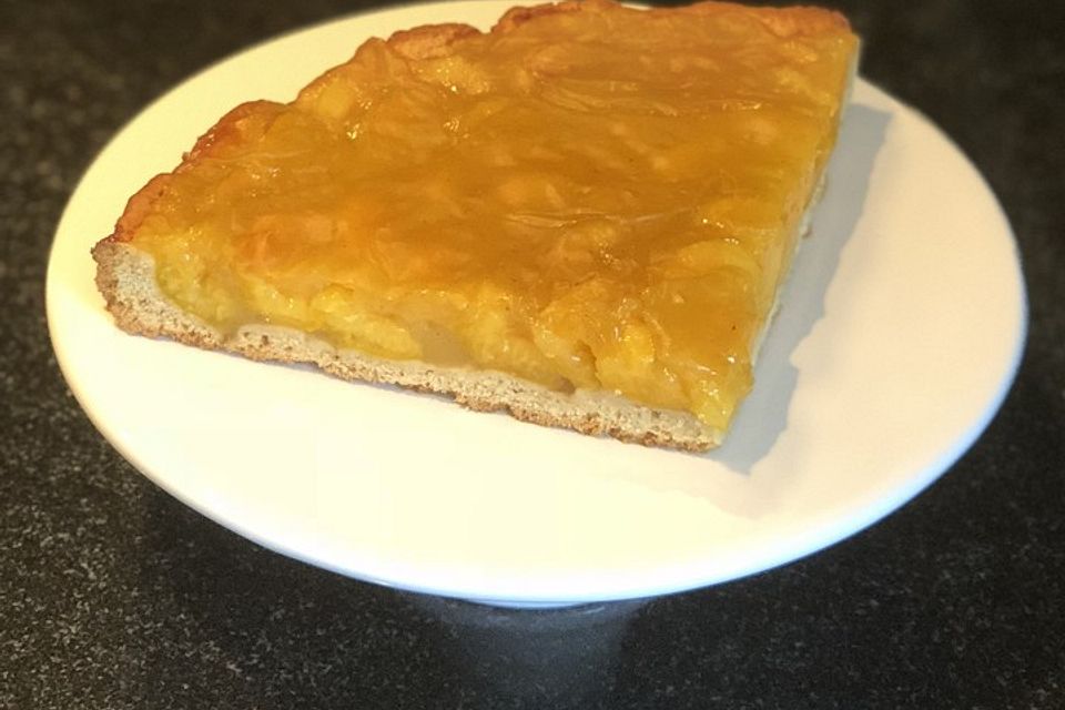 Mirabellen-Weintorte