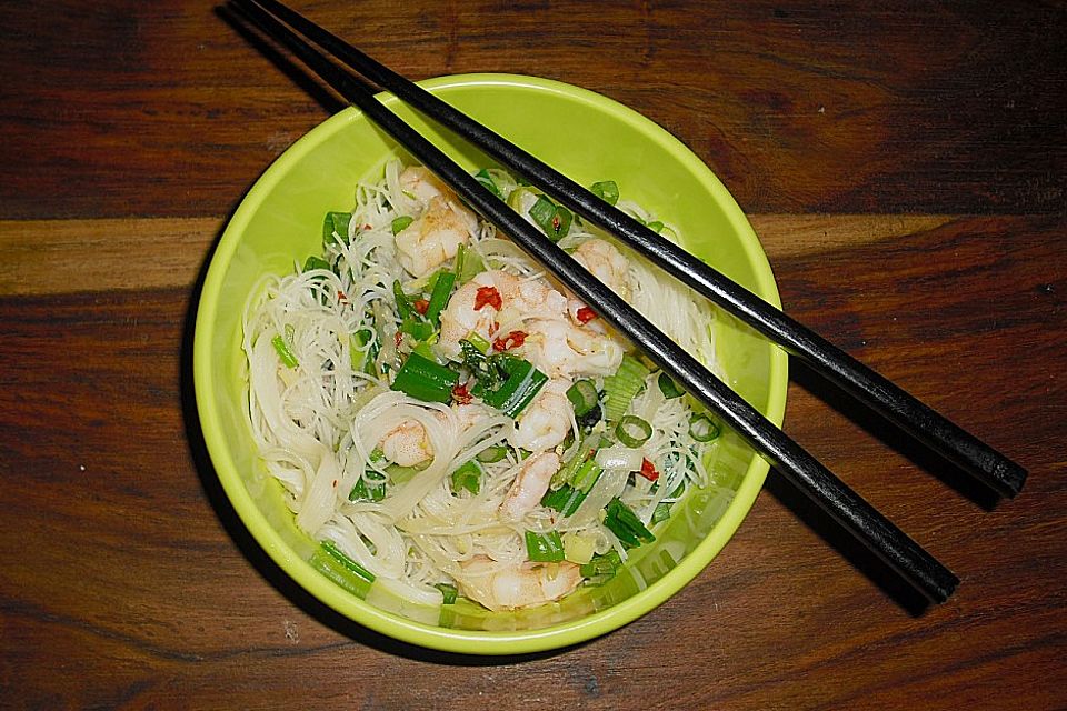 Vietnamesischer Glasnudelsalat