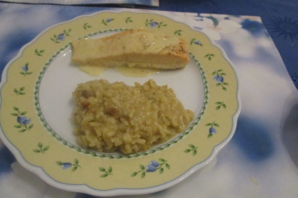 Risotto mit getrockneten Steinpilzen