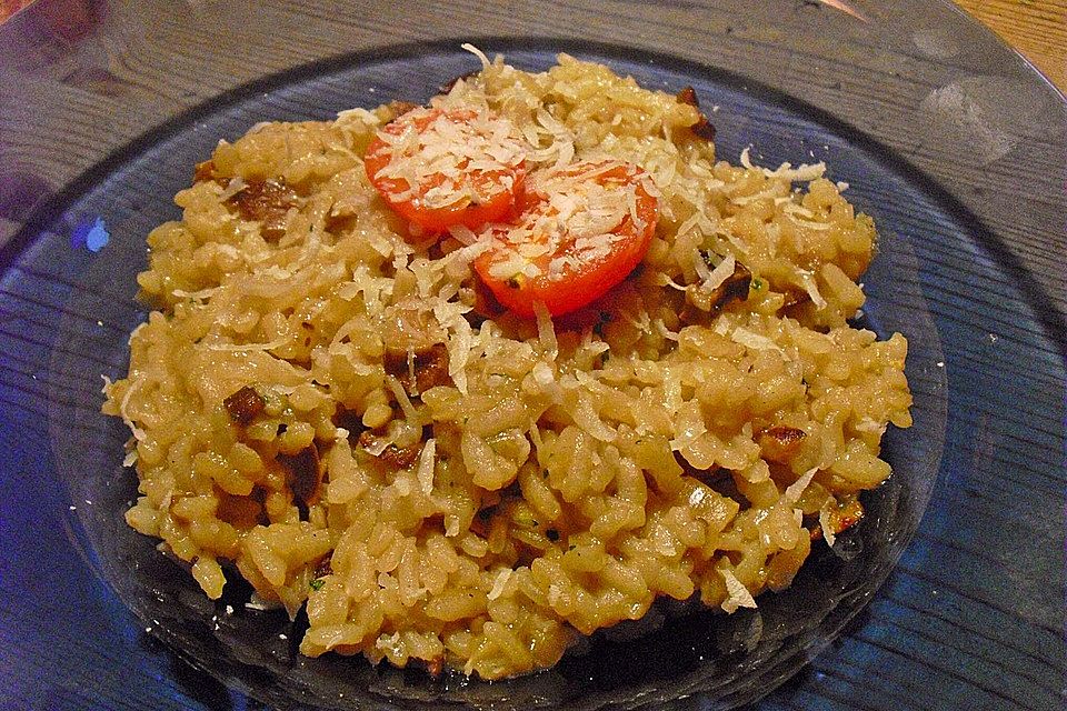 Risotto mit getrockneten Steinpilzen