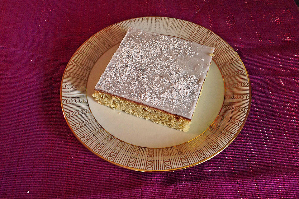 Zitronenkuchen auf dem Blech Zitronenkuchen auf dem Blech