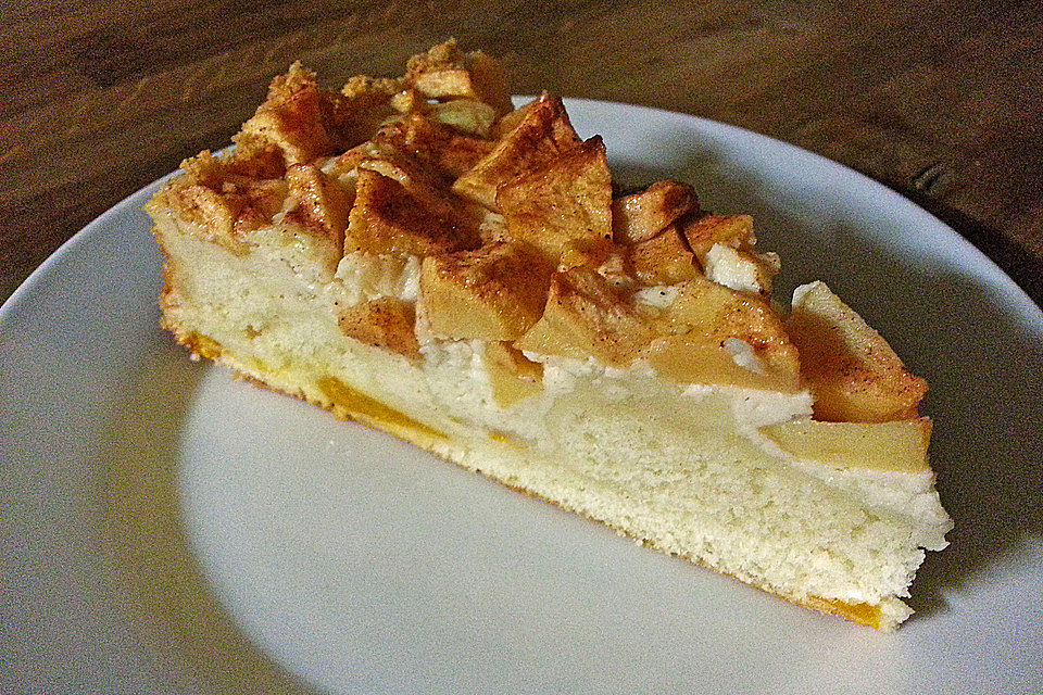 Schneller Apfel-Pudding Kuchen