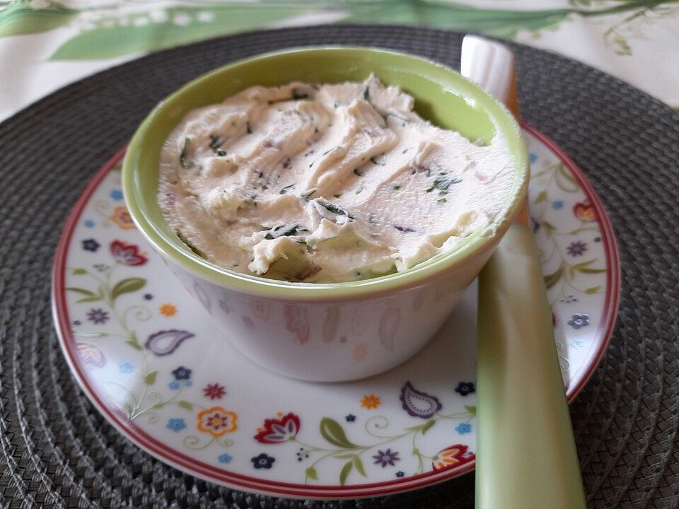 Frischkäseaufstrich von berry| Chefkoch Frischkäseaufstrich von berry| Chefkoch