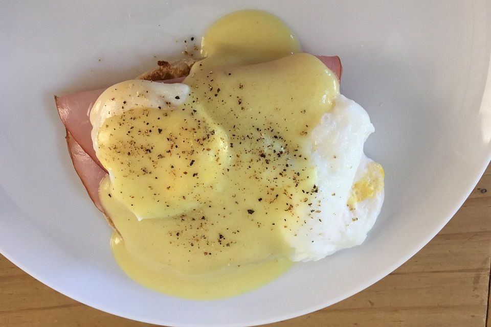 Eggs Benedict