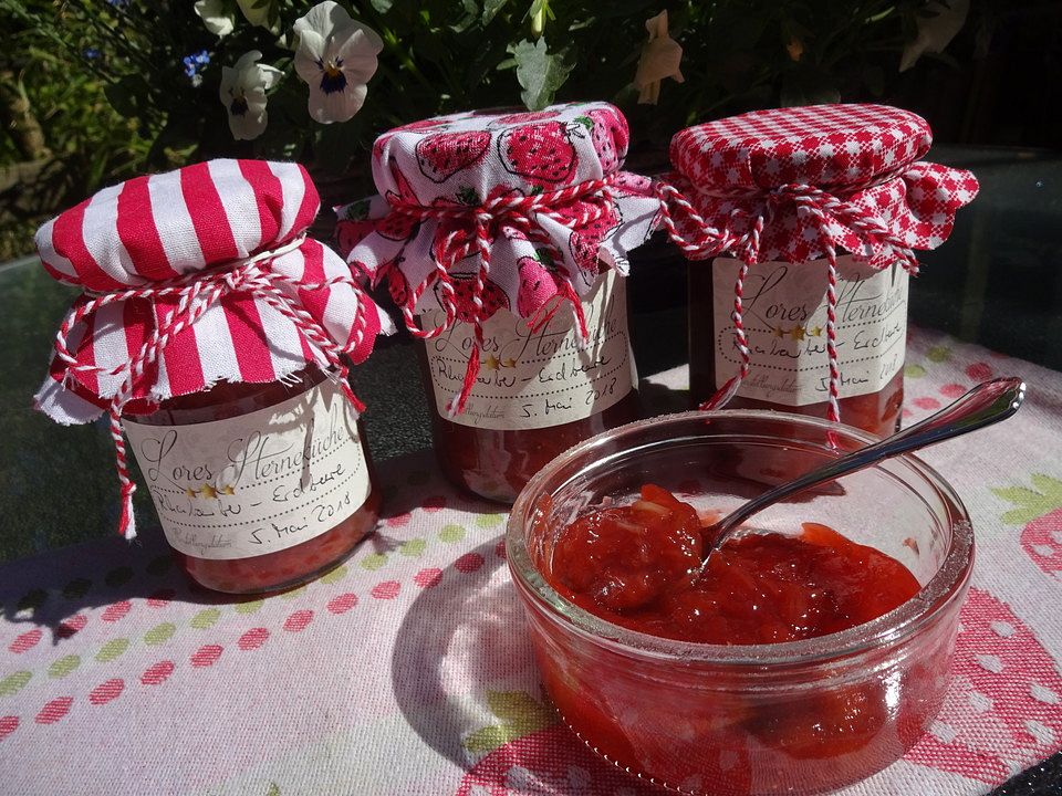 Rhabarber-Erdbeer-Konfitüre mit Amaretto von JuanaLaLoca| Chefkoch
