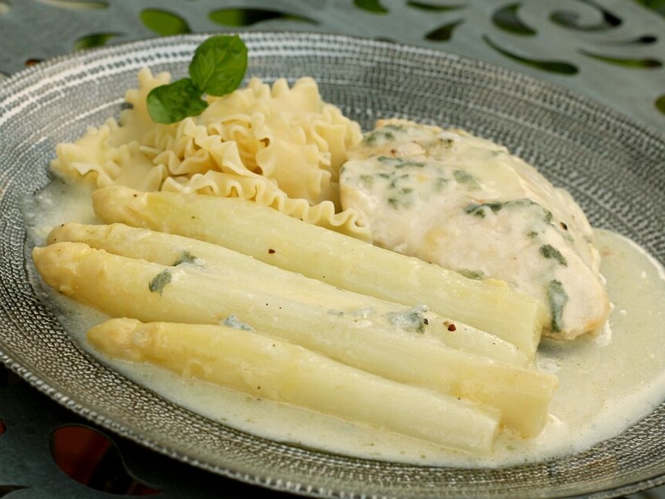 Spargel mit Gorgonzola gratiniert von Valerianella| Chefkoch