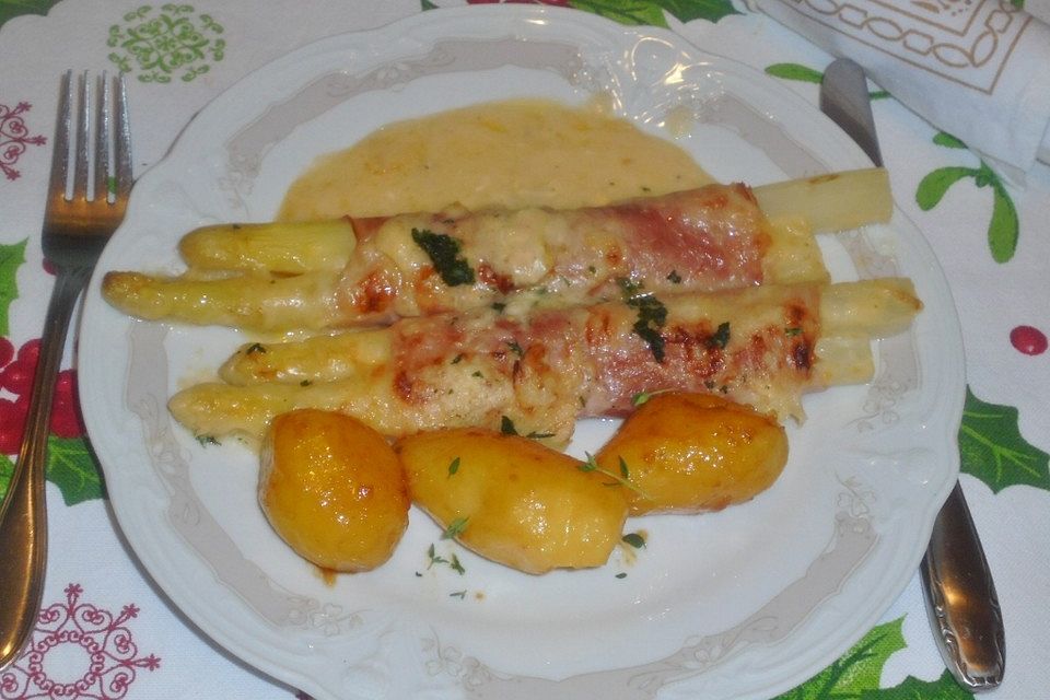 Überbackene Spargel-Schinken-Rollen