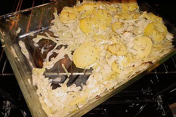Finnischer Kartoffelauflauf mit Weißkohl oder Grünkohl
