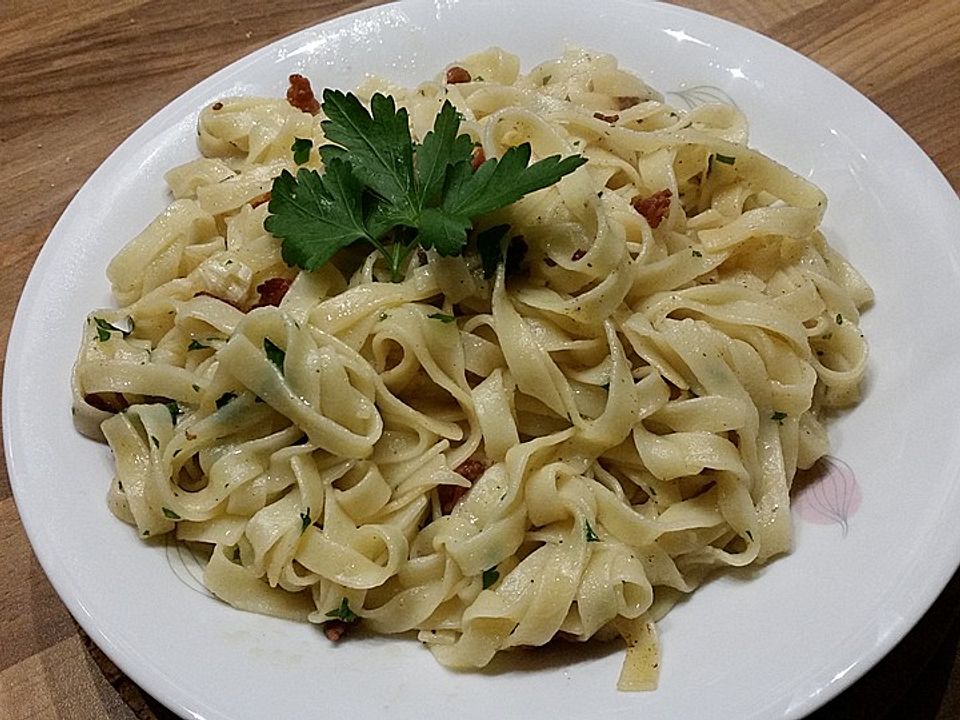 Spaghetti aglio e olio mit Bacon von zwoelf Chefkoch