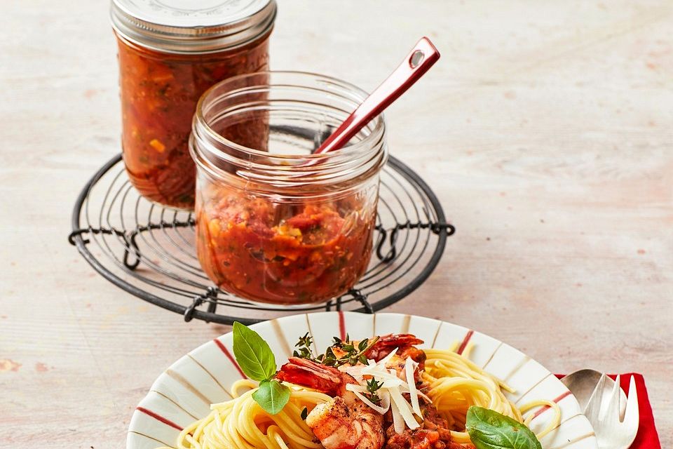 Pasta-Sauce auf Vorrat eingemacht