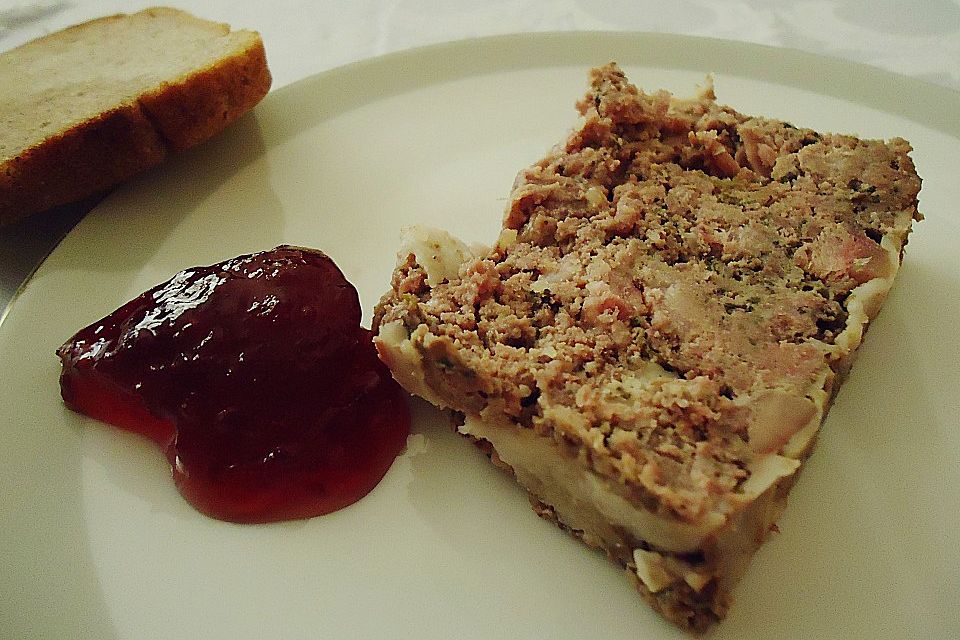 Provenzalische Bauernterrine