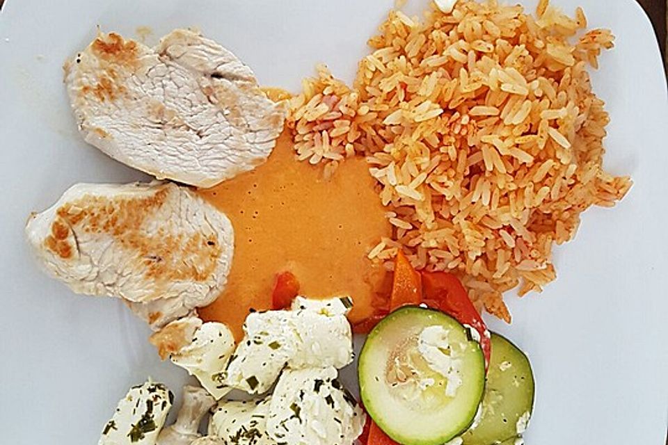 Schafskäse mit Paprika-Tomatengemüse auf Reis aus dem Thermomix
