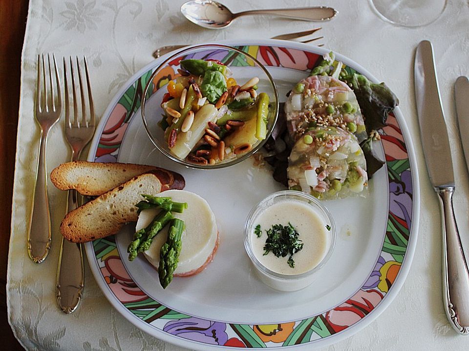 Spargelsülze mit Vinaigrette von ciperine| Chefkoch Spargelsülze mit Vinaigrette von ciperine| Chefkoch