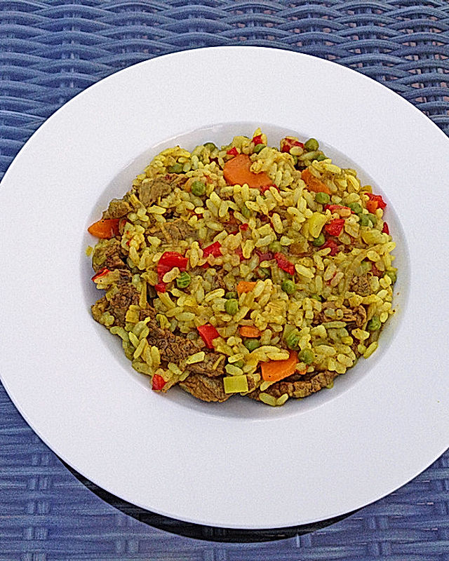 Rindfleisch-Curry-Reispfanne